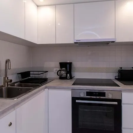 Parque Santiago Ii 131 - One Bed Duplex With Pool Views Playa de las Américas